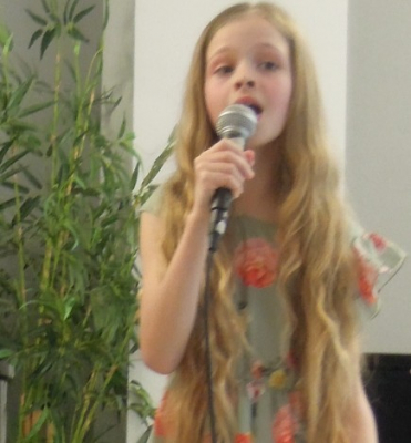 Máme rádi pohádky ve filmu, opeře i v divadle.