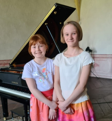 Stříbrný Příbor pro naše klavíristy 