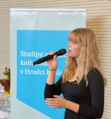 Nejen slovem živa je knihovna