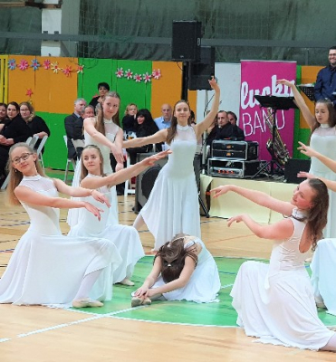 Sobotní předtančení